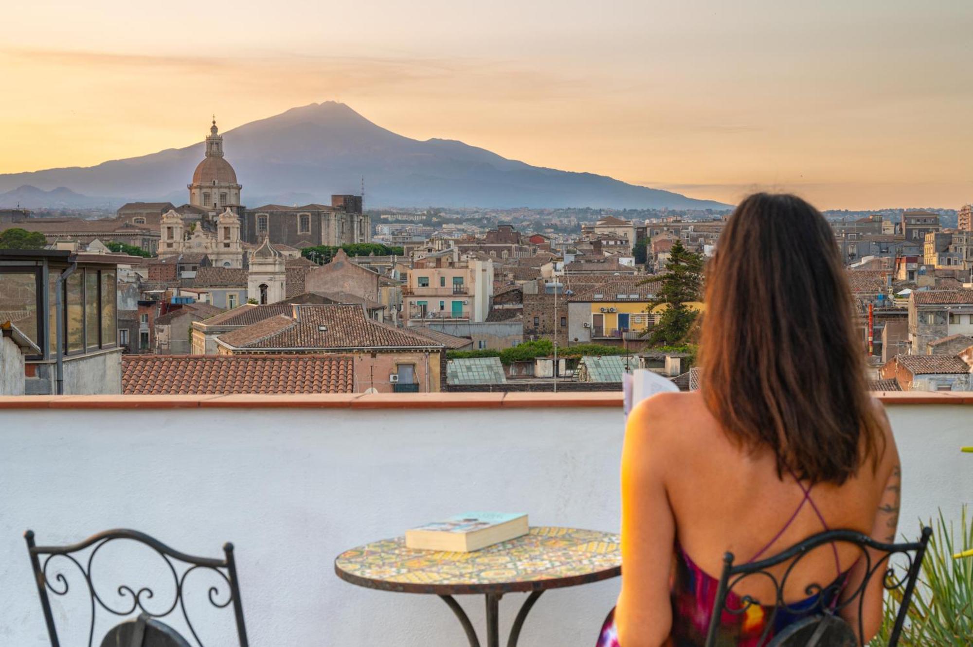 Follow The Sun Catania - Rooftop Terrace Catânia Exterior foto